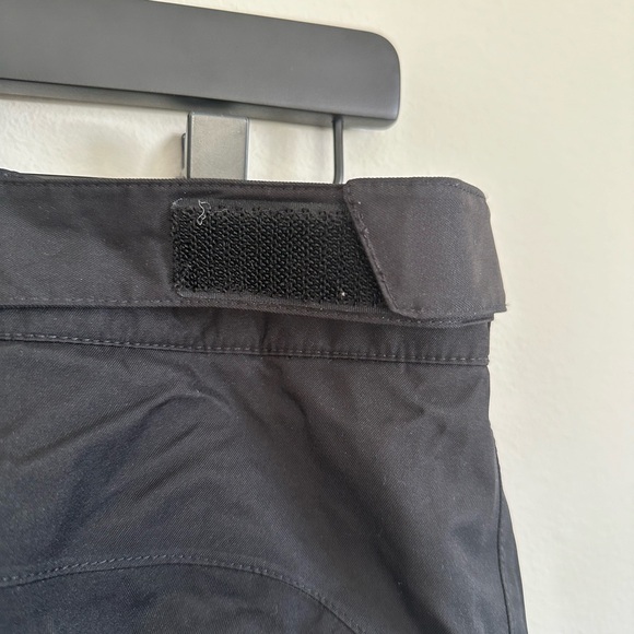 The North Face women’s snow pants, black, size S - Picture 7 of 9